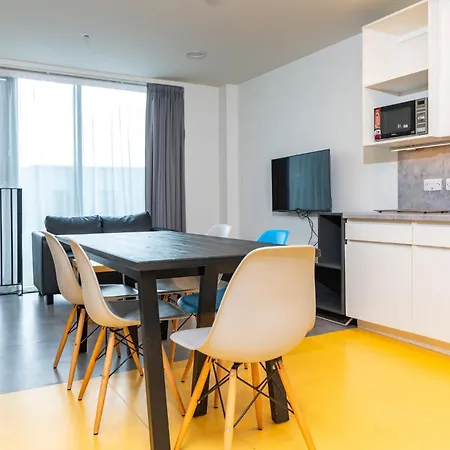 Aparto Dorset Point In Centre